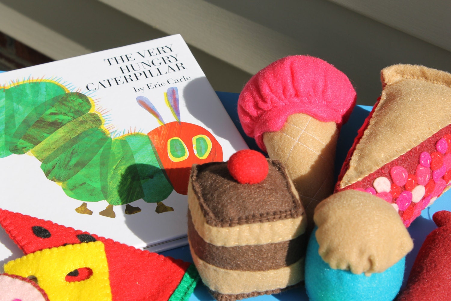 The Very Hungry Caterpillar Felt Food Set