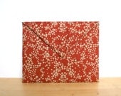 iPad case padded, iPad cover, iPad sleeve - red stars fabric