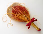 Boutonniere Wedding Groom Groomsmen Red Gold Peacock Feather Boutonniere Lapel Pin Buttonhole