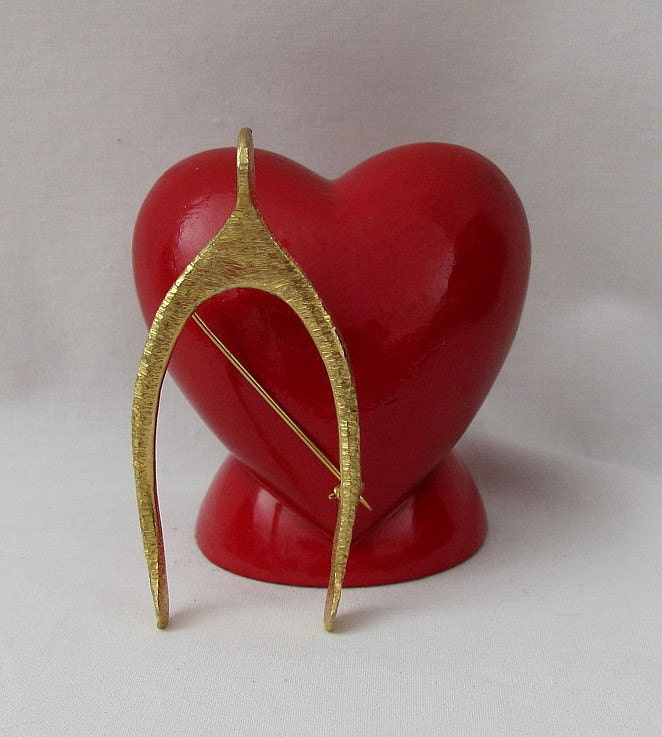 Vintage Vans Authentics Good Luck Wishbone Brooch - Brushed Goldtone Metal - Make a Wish