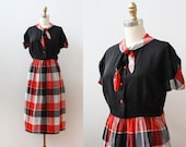 1940s dress / Plaid Sailor Dress / Sailor Collar Dress / M L