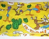 Vintage Wile E. Coyote and roadrunner Bedsheet