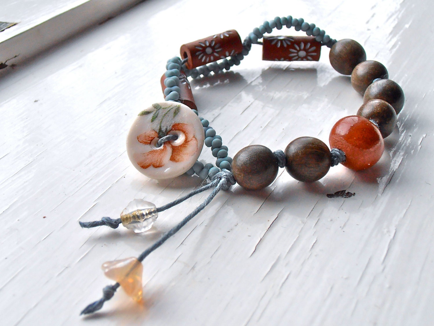 handmade bracelet, bead bracelet, spring bracelet, spring jewelry, flower jewellery, pastel jewellery, handmade jewelry