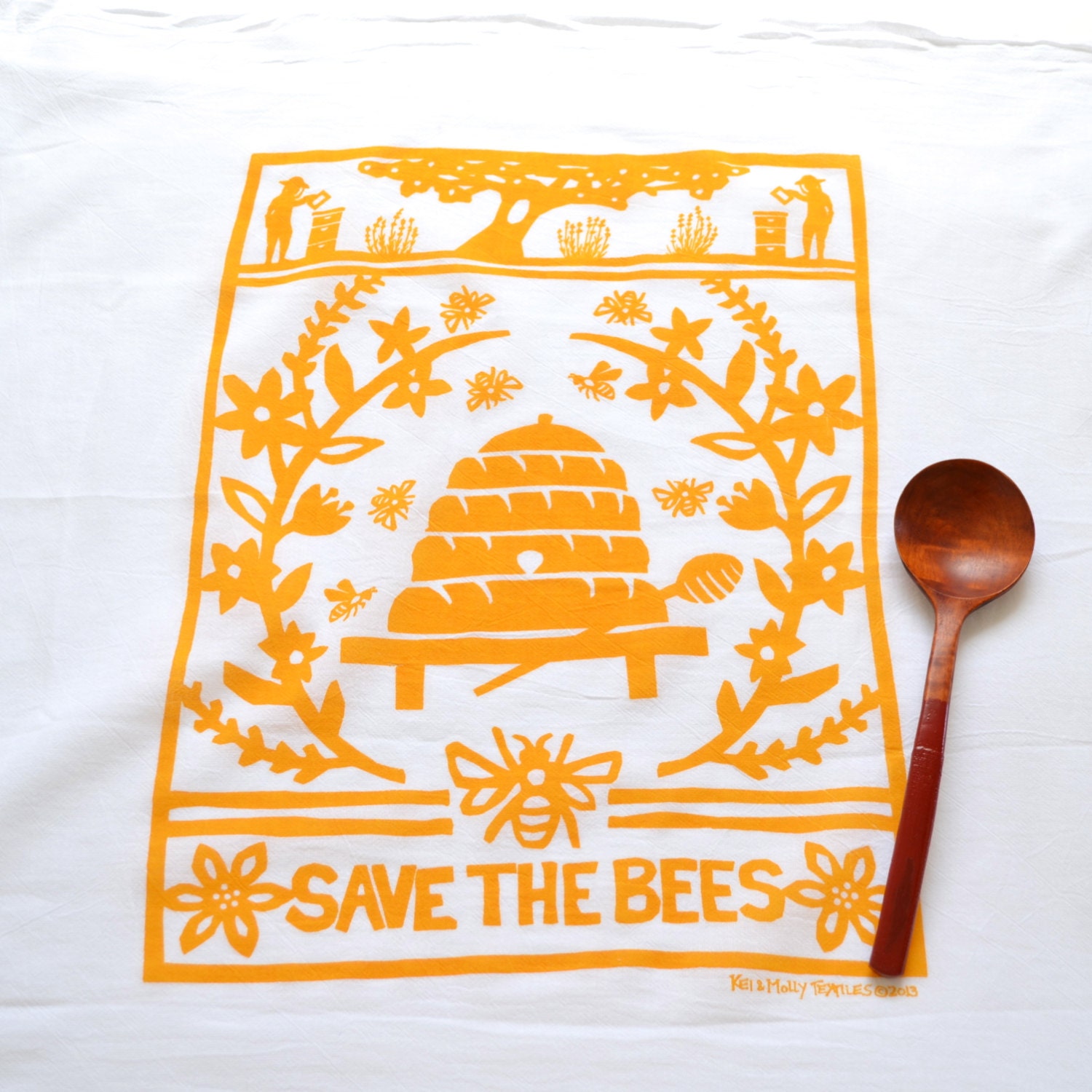 Flour Sack Dish Towel - Bees: Yellow or Lilac