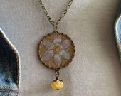 Paper Jewelry Necklace "White Oleander" Paper for the One Year Anniversary
