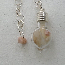 Moonstone Dowsing Pendulum - Cancer Power Stone, Enhances Intuition, Brings Good Fortune, 3rd Eye/Crown Chakra