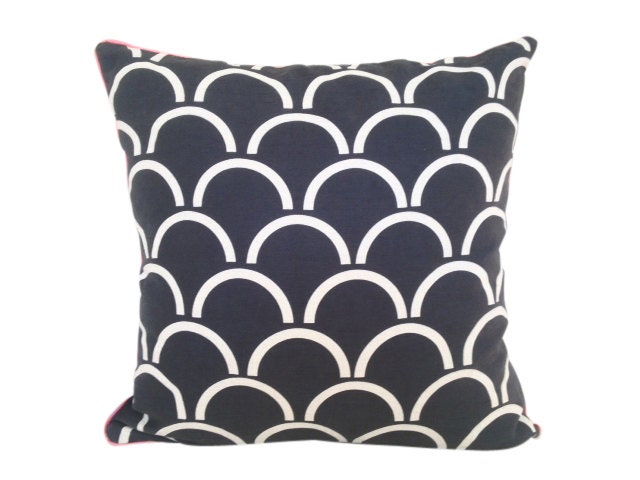 Cushion cover Arches design. White design on Navy Linen with pink piping 42cm x 42cm