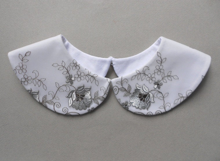 Delicate Tulle Floral Lace Detachable Handmade Peter Pan Collar Necklace White Romantic Col Claudine with Pearl Button Closure
