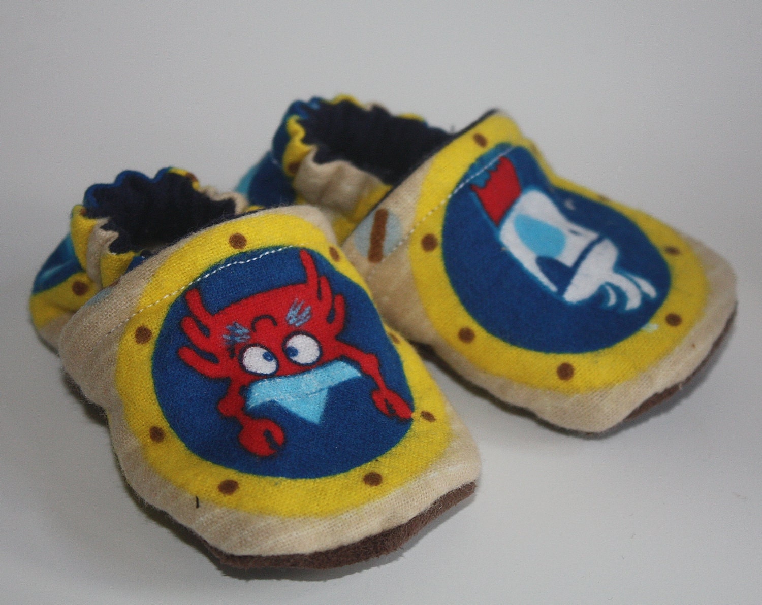 Crabs sea animals, baby shoes, slippers,baby booties, 0-2T months