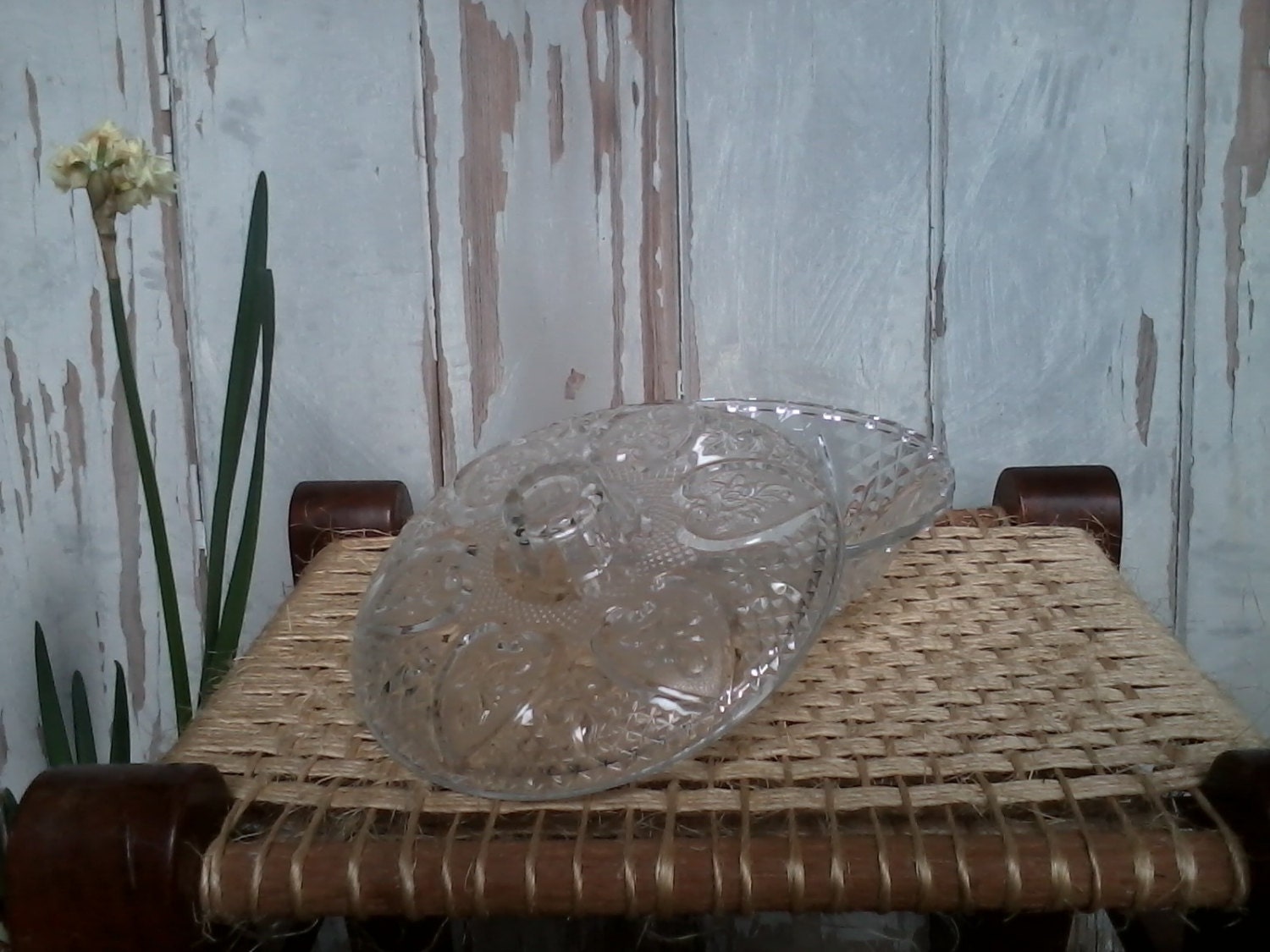 Crystal clear lidded candy dish-vintage pressed glass with candlewick pattern