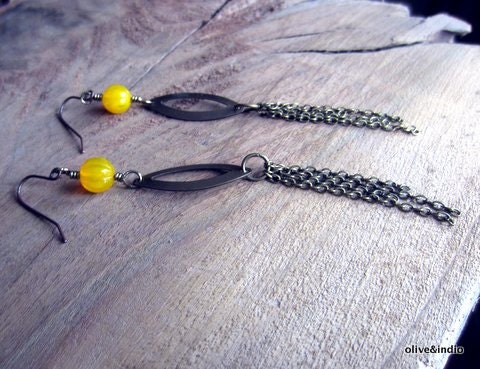 No. 75 Lemon Yellow Dangle Earrings