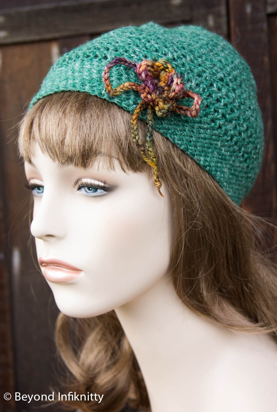 Emerald Green Spring Beanie - Wool and Hemp Blend - Slouchy Beanie, Flower Accent