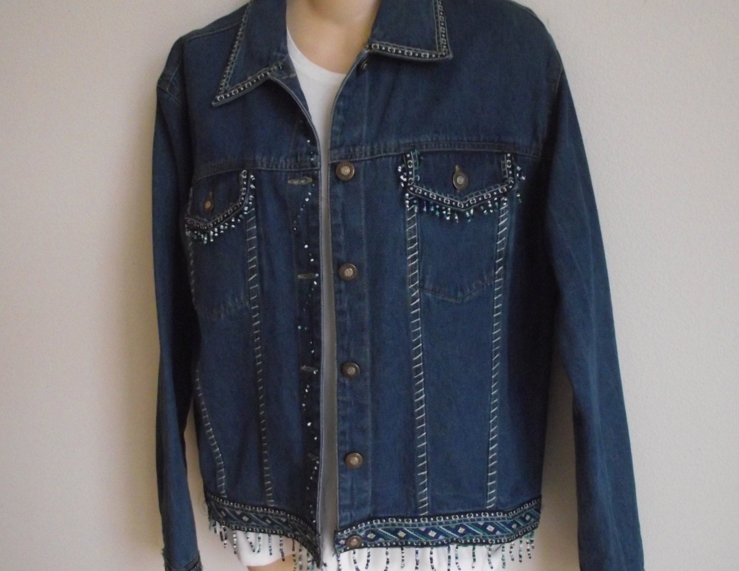 Vintage jean jacket ladies denim boho beaded southwestern M