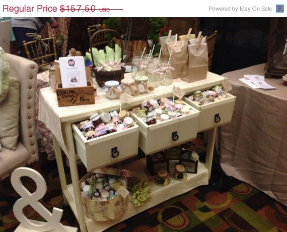 ON SALE  15% off 45 Honey Jars with Wooden Dippers and Labels