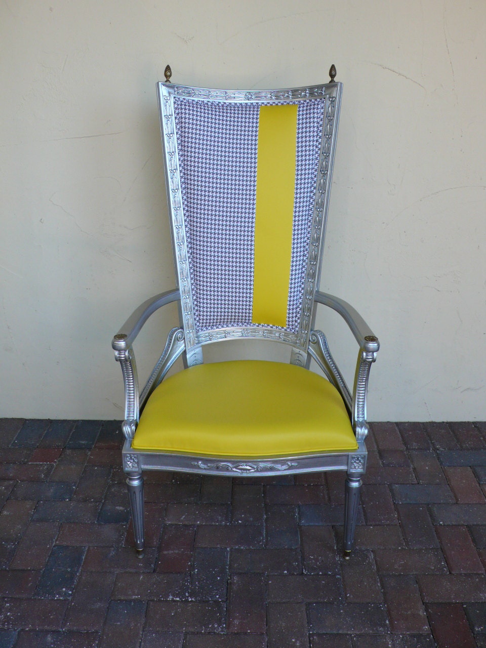Silver stunning throne arm chair ornate detail yellow fabric houndstooth back
