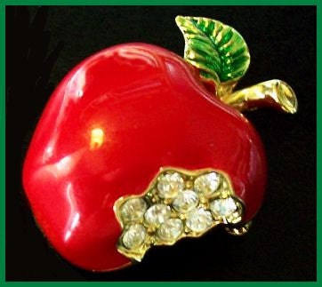 Vintage Apple Brooch Pin Red Enamel Clear Rhinestones Gold Metal Fruit Design 1 3/8" VG
