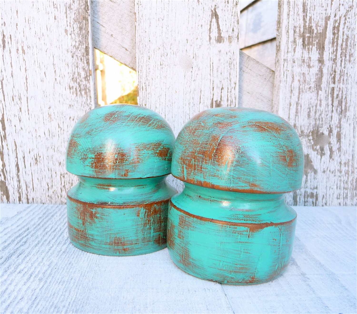 Shabby Chic Teal / Turquoise Salt and Pepper Shakers set