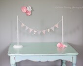 Custom Paper Banner w/ Stand
