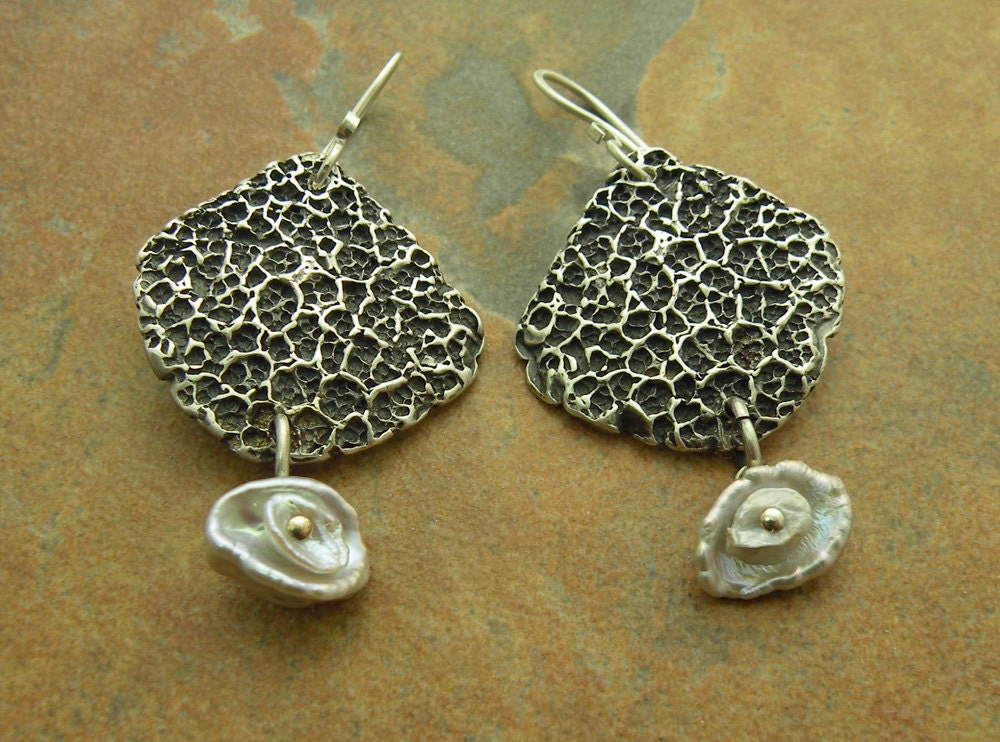 Keishi pearl blossom Earrings