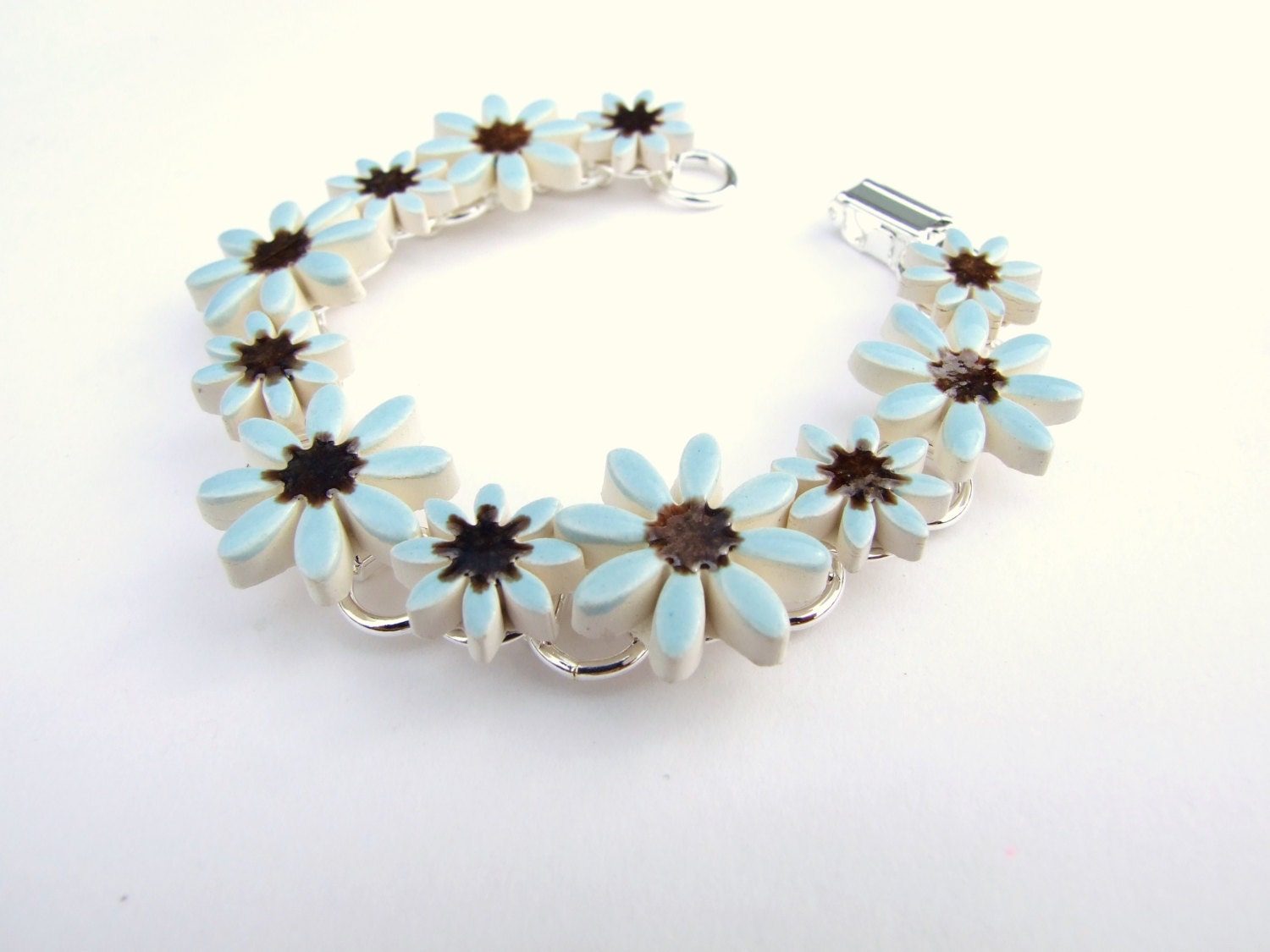 Blue Daisy bracelet ceramic daisies silver plated Dusk blue bronze Spring time Summer wedding