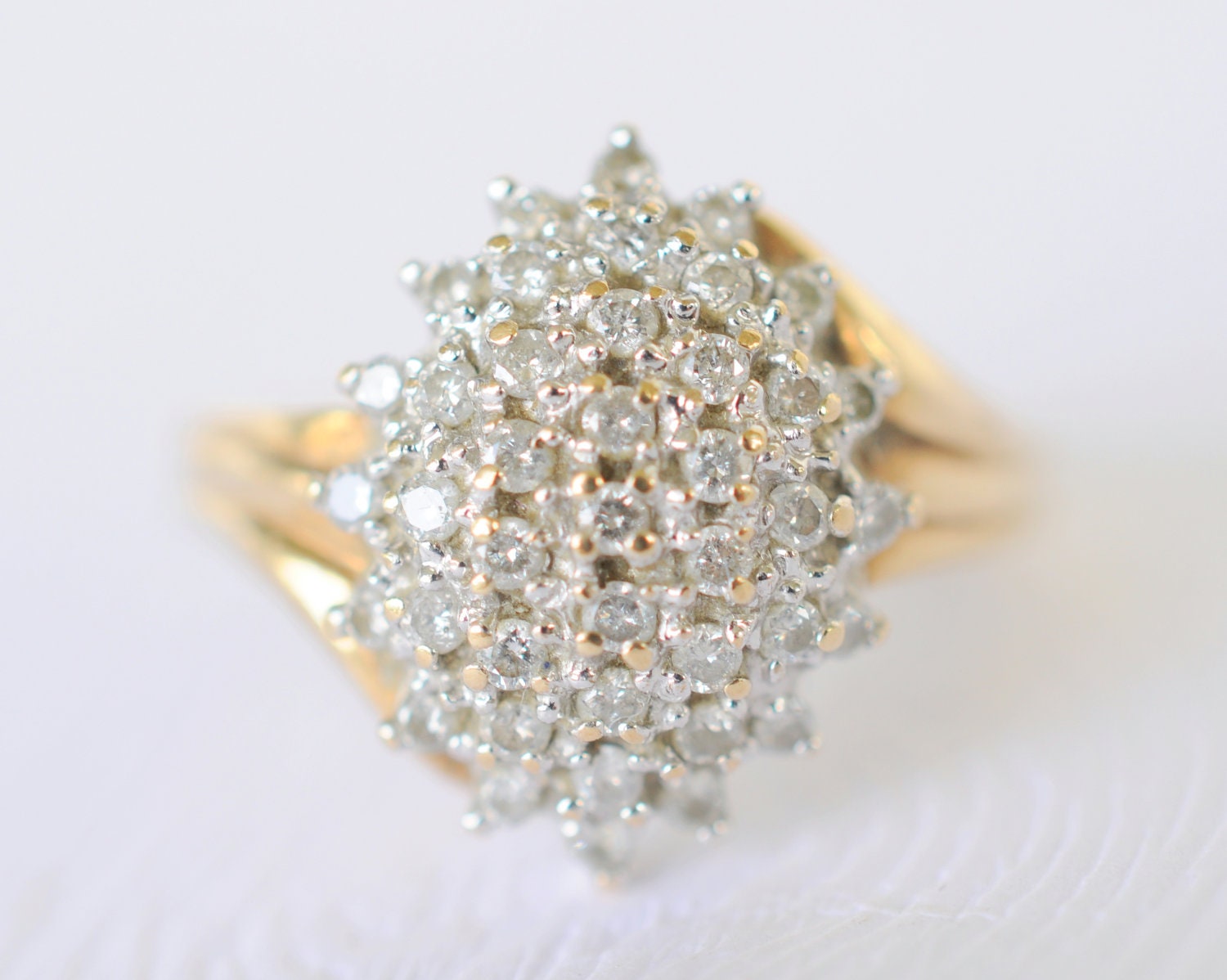 15% SALE /// 1970s vintage / 0.50 carat diamond cluster wedding ring // MARRY ME