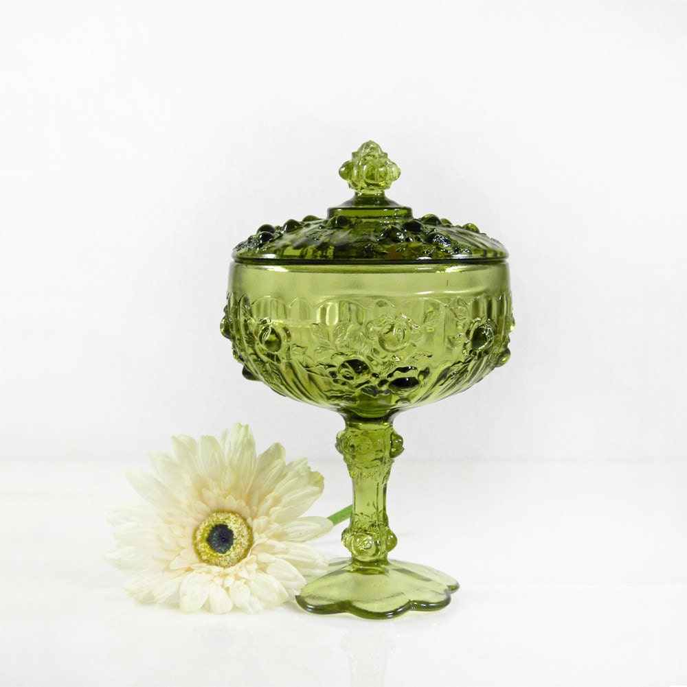 Fenton Pedestal Bowl With Cover With Lid - Rose Pattern - Colonial Green - Excellent