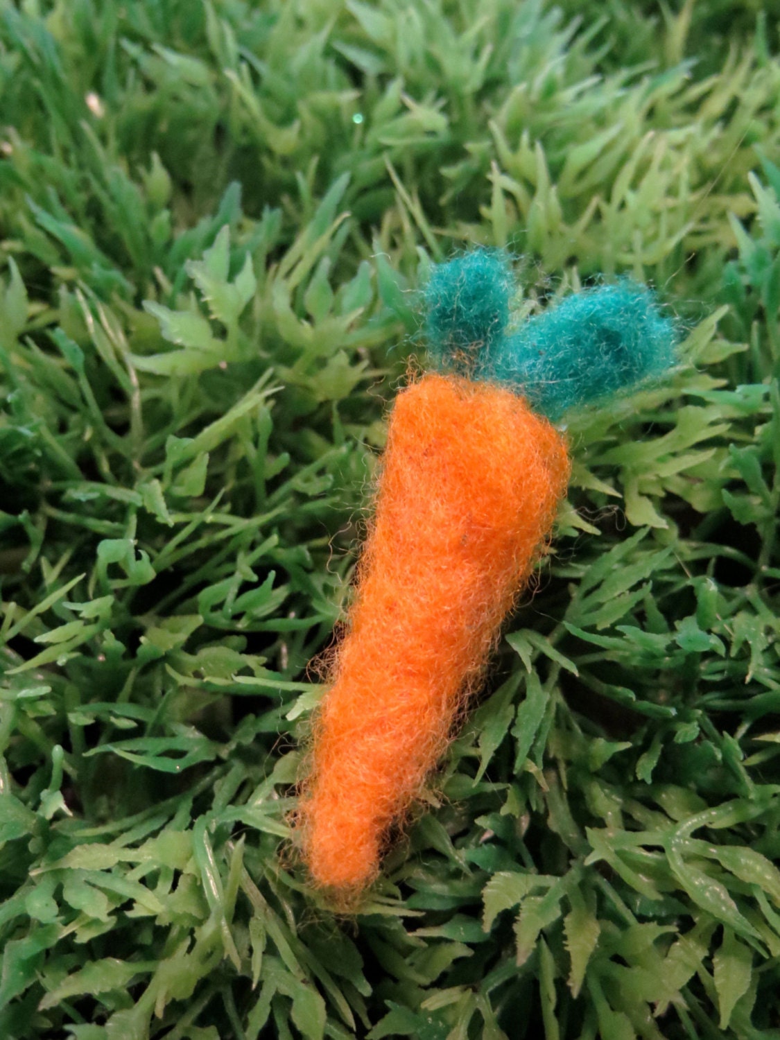 Tiny CARROT Felt Mini Soft Wool Food Dollhouse Miniature Garden Farmers Market