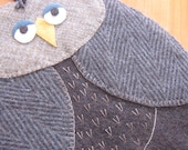 Carson the Owl - PDF tea cozy pattern designed for wool
