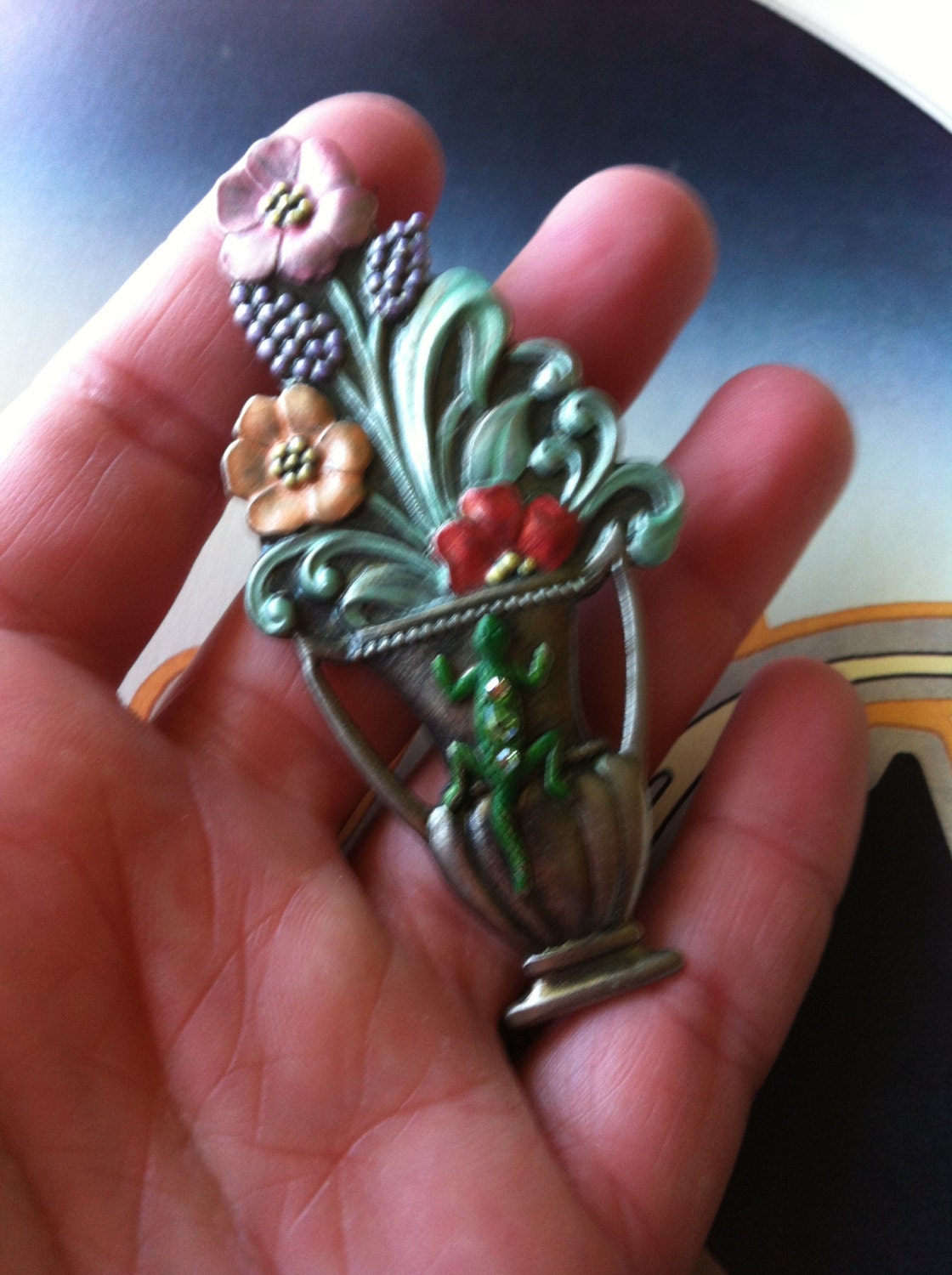 Vintage Silver Tone Enamel Gecko Lizard Flower Pot Brooch Pin