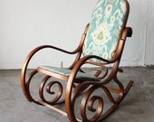 Beautiful Antique Authetic Thonet Bentwood Rocking Chair
