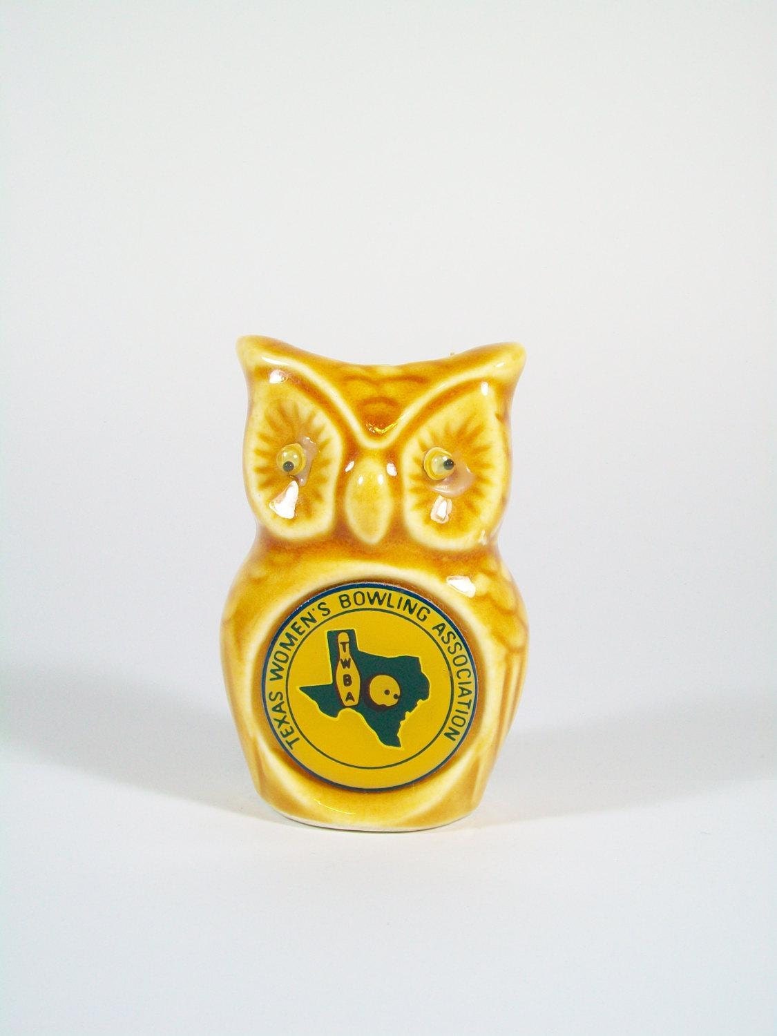 Owl Toothpick Holder Ceramic Owl TEXAS Souvenir Bowling Collectibles Kitsch - A2ndlifeVintage