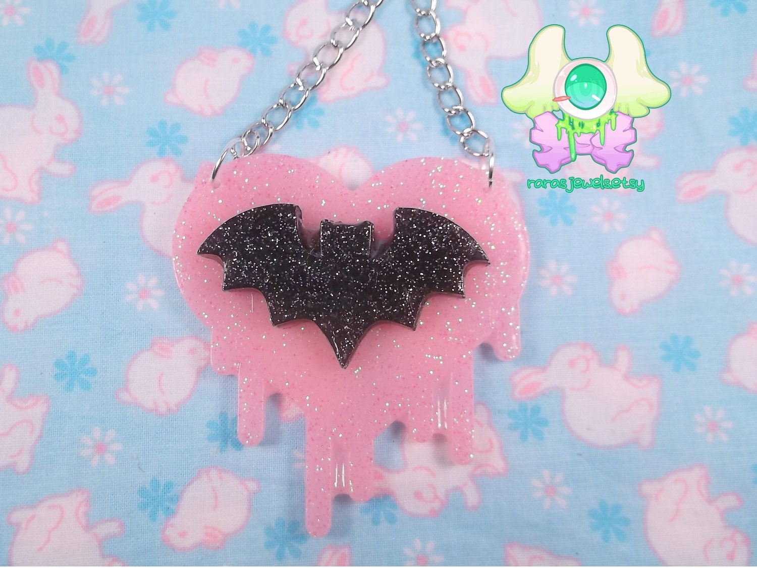 Creepy Cute Drippy Heart Bat Necklace - Pink