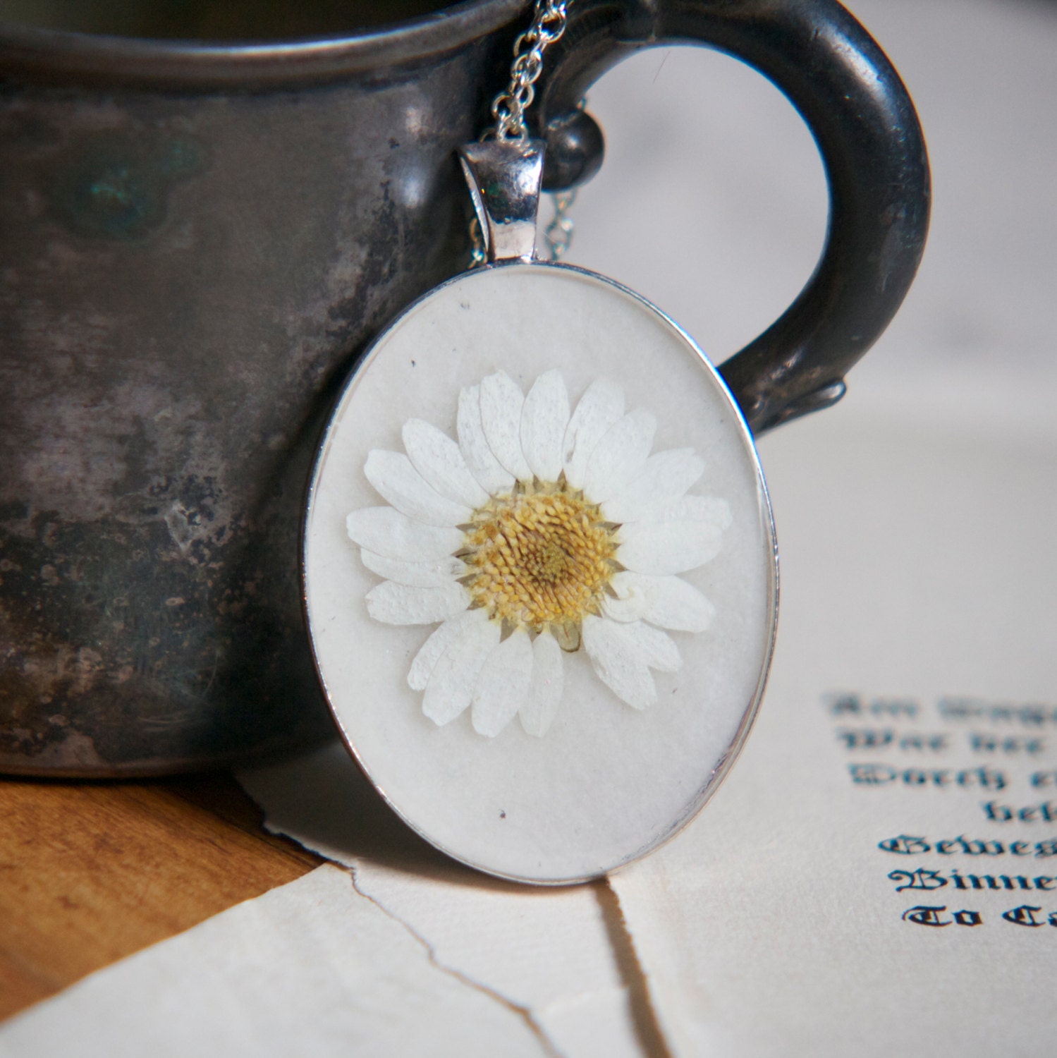 reserved for pippa thank you pressed flower necklace white daisy dried flower pendant in resin.