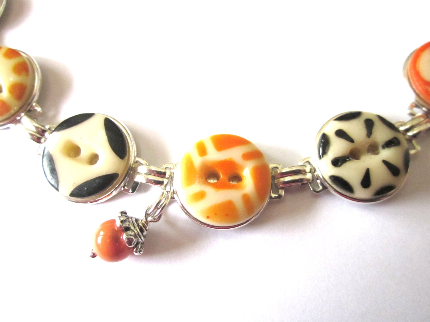 SAN FRANCISCO GIANTS antique button bracelet, 1800s buttons, silver links. One of a kind