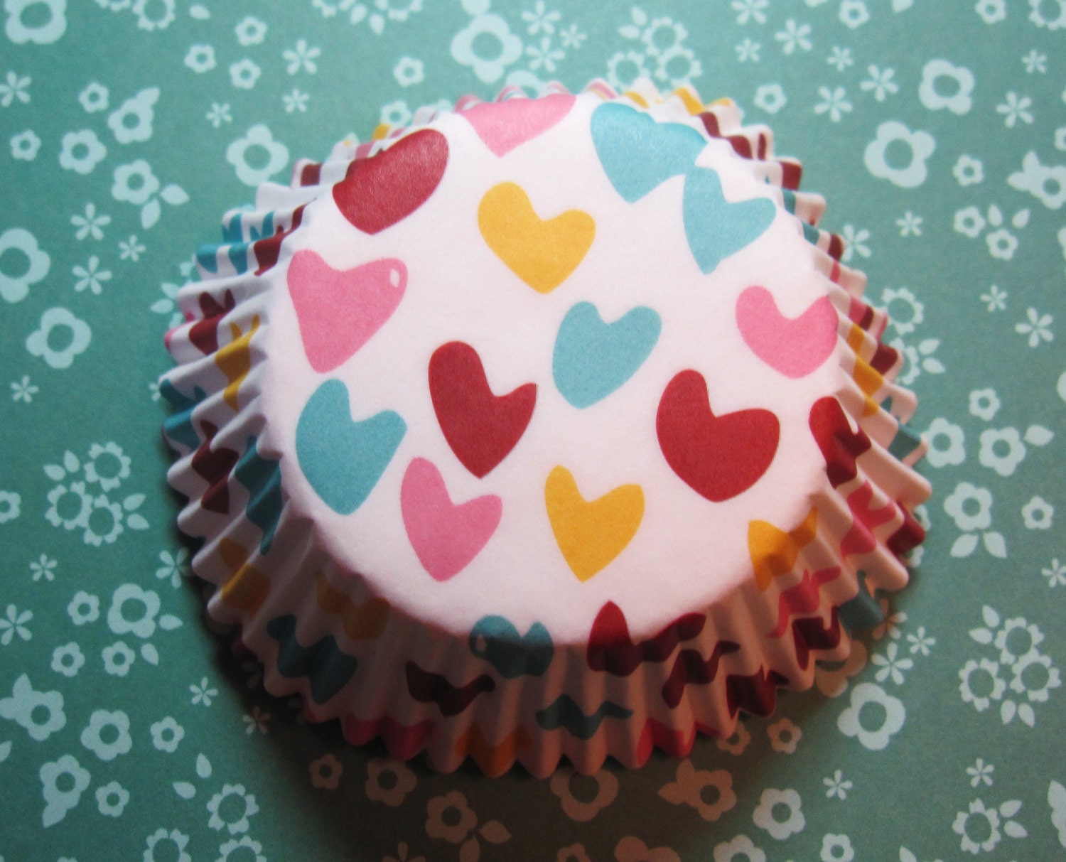 Mulit color hearts cupcake liners in red pink yellow blue aqua