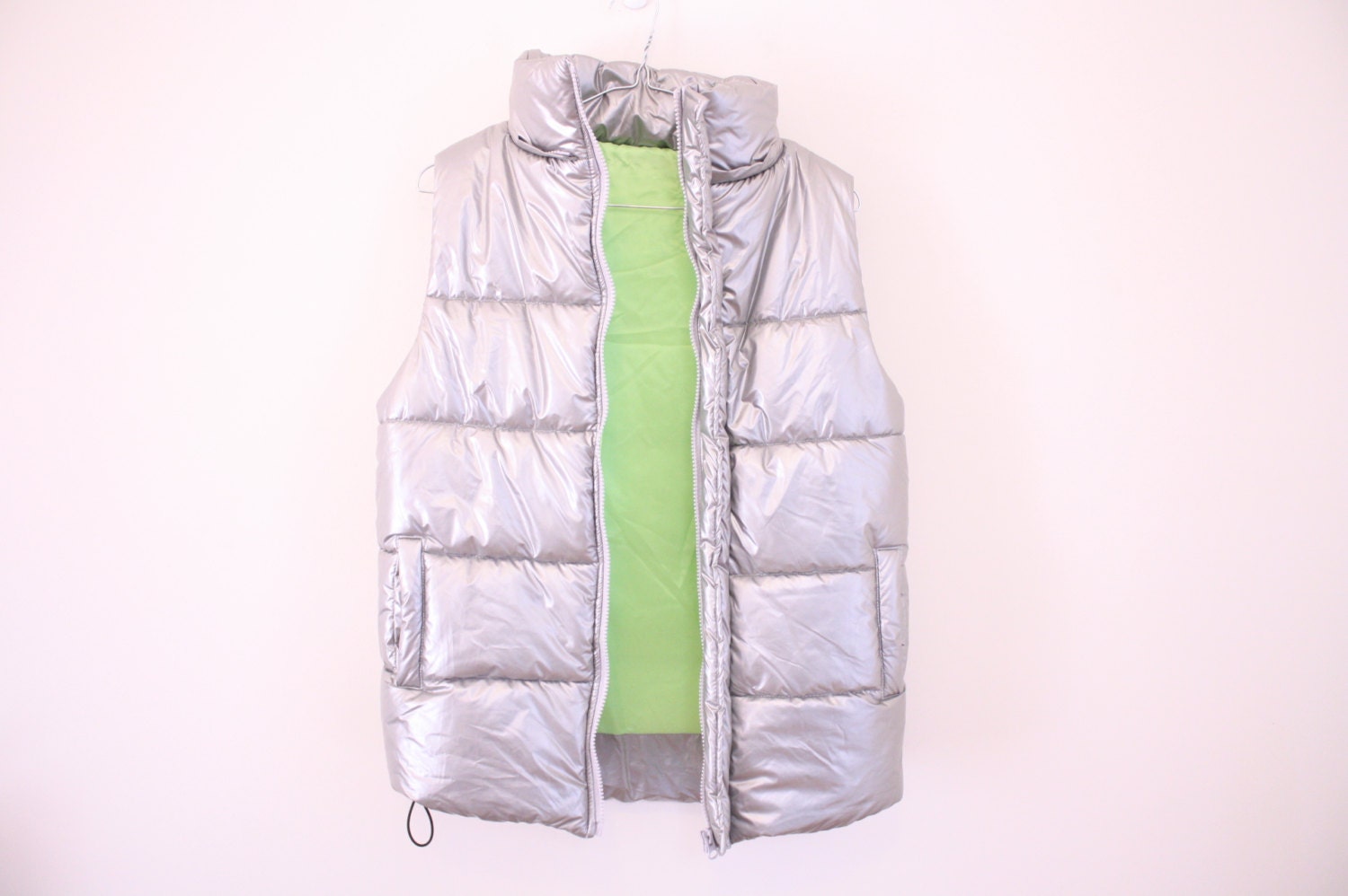 AMAZING 90s Cyber Raver / Club Kid Puffy Quilted Silver Vest