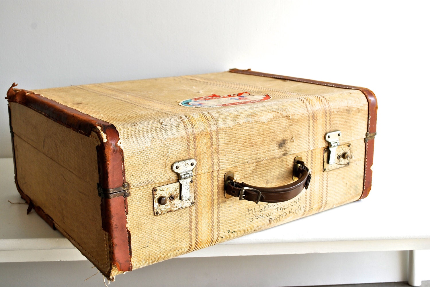 Vintage 1930's Suitcase - Linen Brown