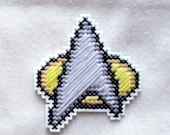 Starfleet Communicator Badge Cross Stitch Pendant Magnet or Pin 8 Bit Pixel Star Trek