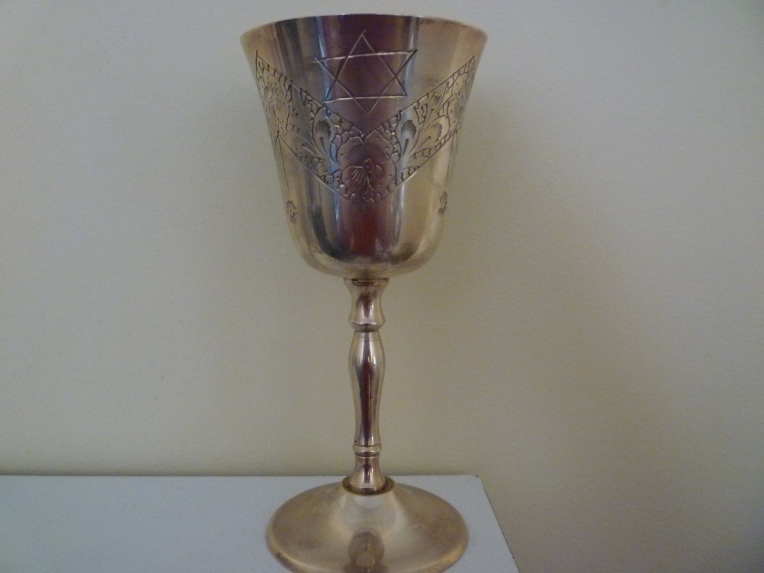 Vintage Judaica silverplated wine cup with Star of David and etched floral pattern, Made in India
