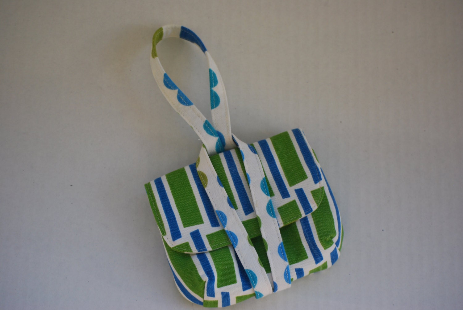 Wristlet Carrying Case