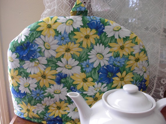 Teapot Cosy Wildflowers Insulated with InsulBright and Warm Fleece