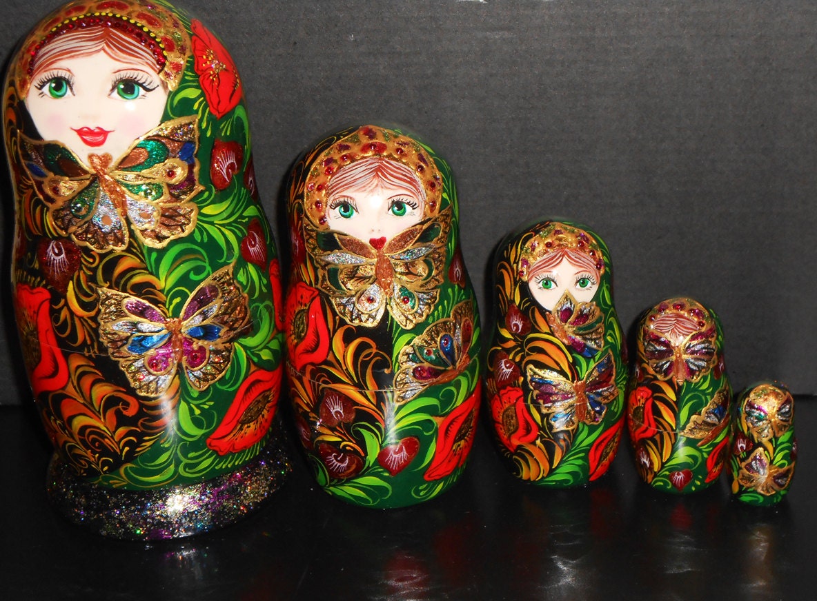 Russian souvenirs Nesting dolls  handmade "Kiss of Butterfly". Painting from Russia in the khokhloma modern style.