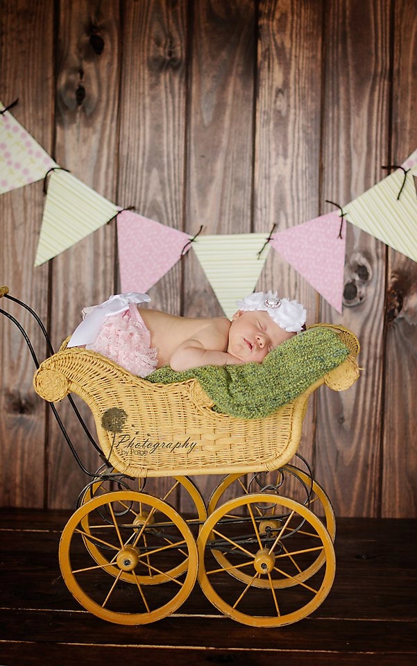 Baby Girls Petti Lace Bloomer Diaper Cover headband set, Pink Lace Diaper Cover, 0-6 months Diaper Cover, great for Baby Shower Gift