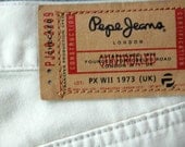 SALE Vintage Retro 80s - 90s Off White Denim Pepe Jeans, high waisted, 28 Waist, 32 Leg.
