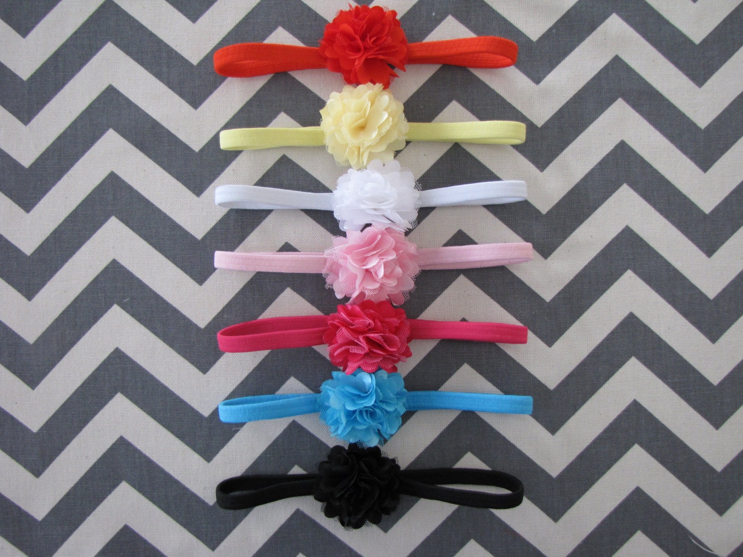 Cute little Shabby Flowers on a colorful Headband in Red, Yellow, White, Light Pink, Dark Pink, Turquoise and Black