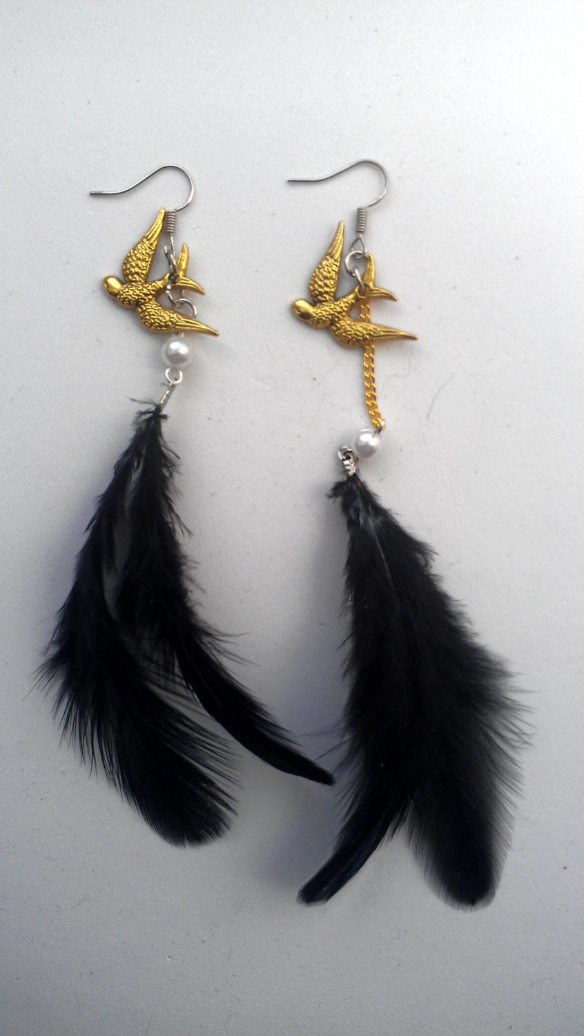 Sparrow and feathers earrings / Boucles d'oreilles hirondelles et plumes
