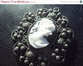 40% OFF SALE Cameo Gunmetal Pendant- Gothic, Steampunk, Noir, Black, White 1 Piece 50x40mm