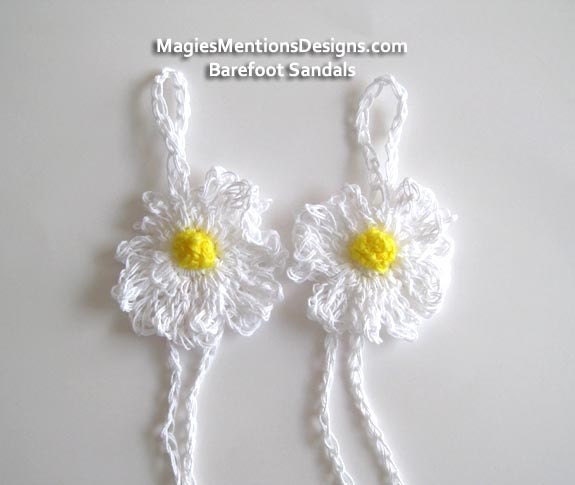 Barefoot Sandals with Daisy Flower Handmade Crochet One Size Fits Tweens, Teens and Women