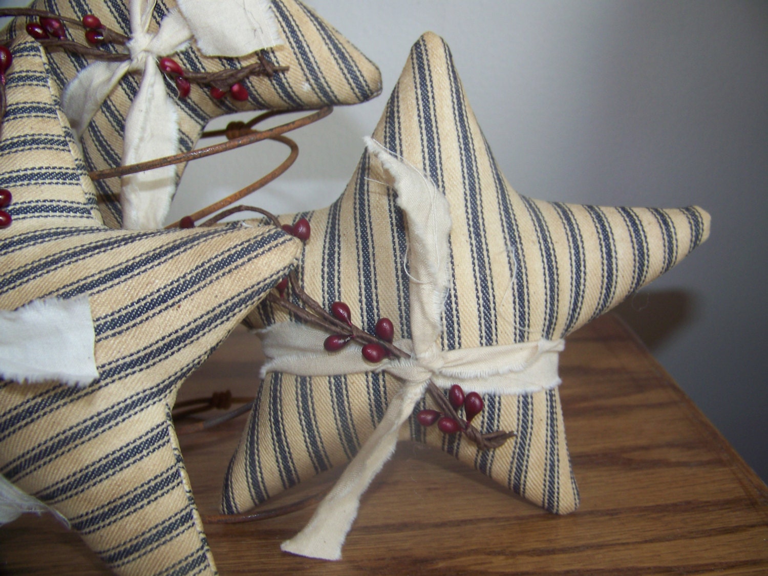 Set of 3 Primitive Americana Patriotic Ticking Stripe Bowl Fillers