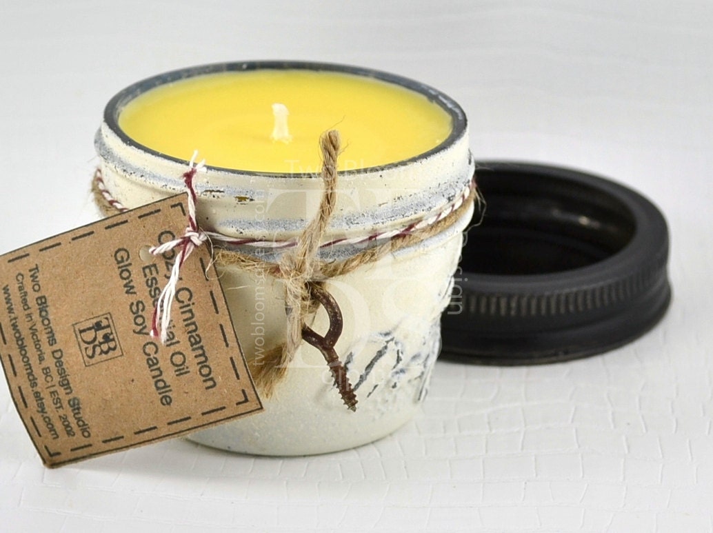 Cozy Cinnamon Soy Wax Candle 4 oz with Vintage Look Glass Jar  - Natural Soy Wax Candle